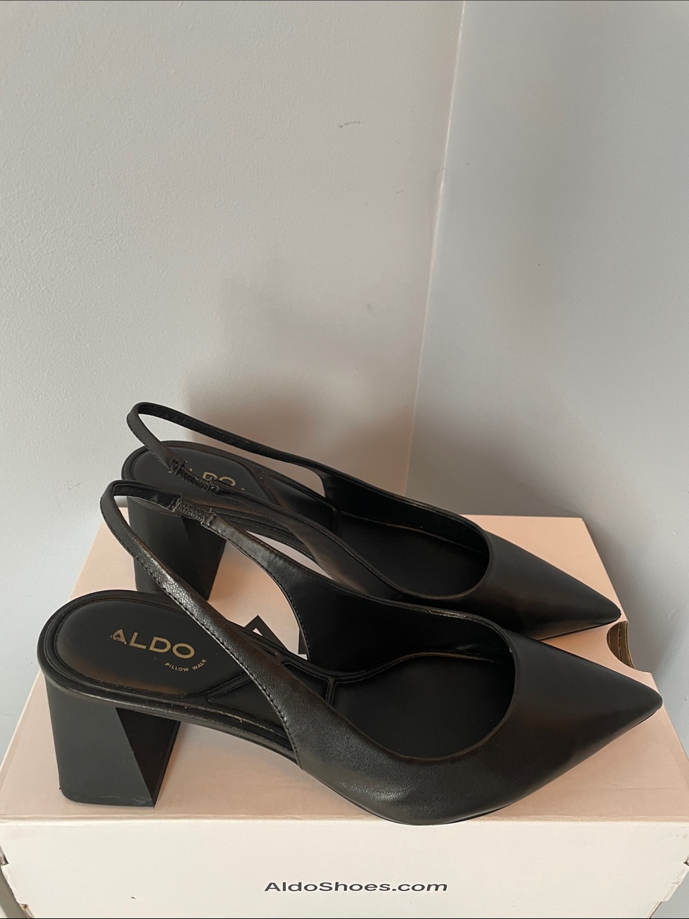 Aldo Uliana Slingback Block Heel - Picture 3 of 10